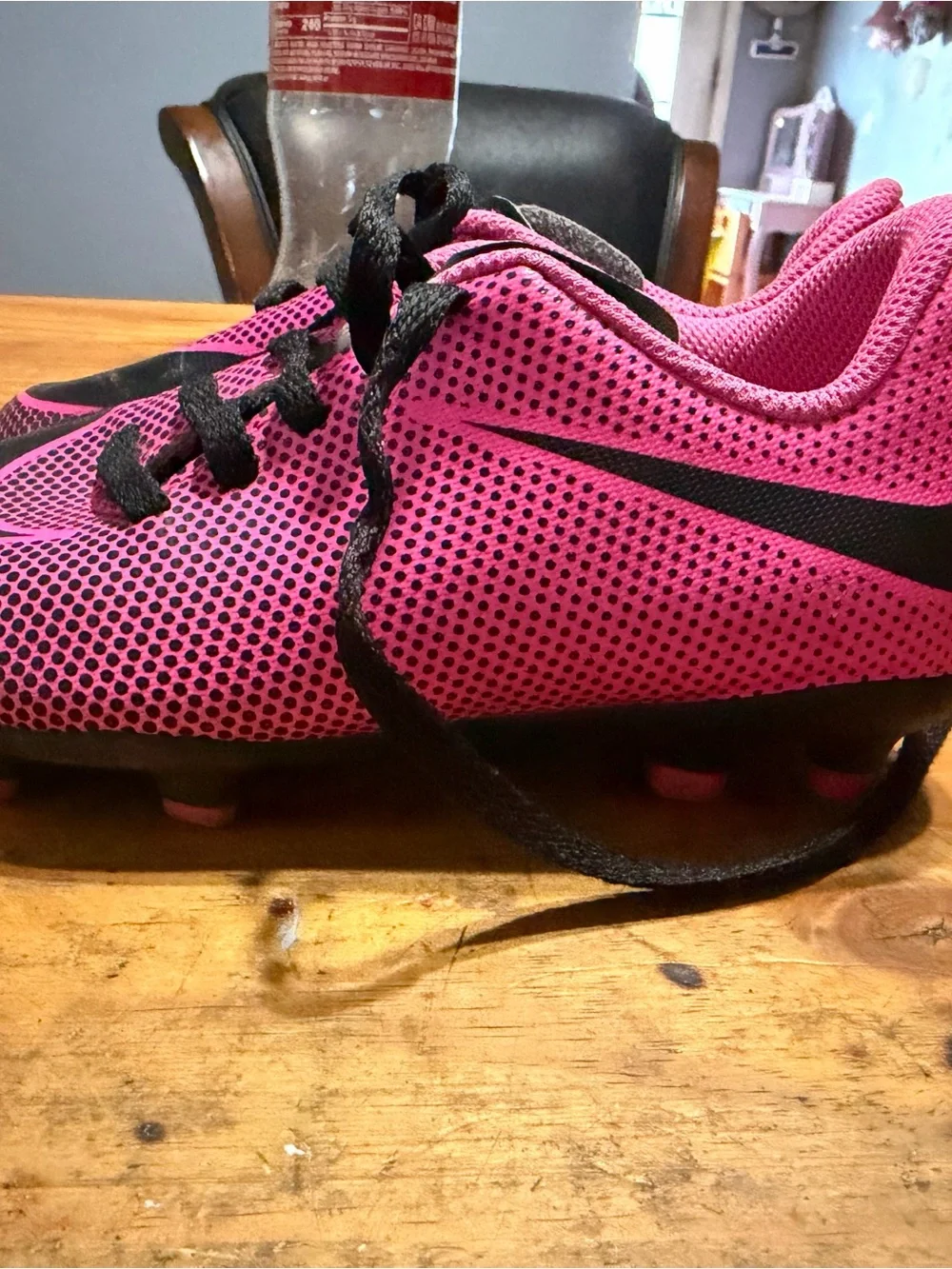Nike Kids Pink and Black Soccer Cleats